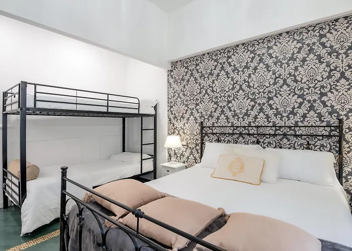 Glint House Sapienza 4* Rome
