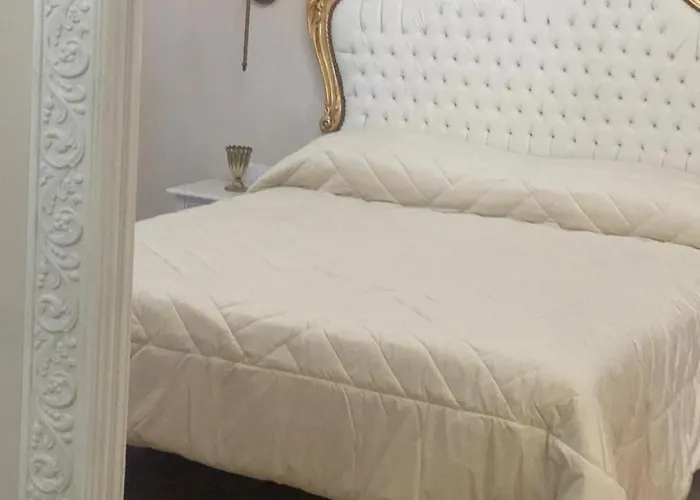 Glint House Sapienza 4* Rome